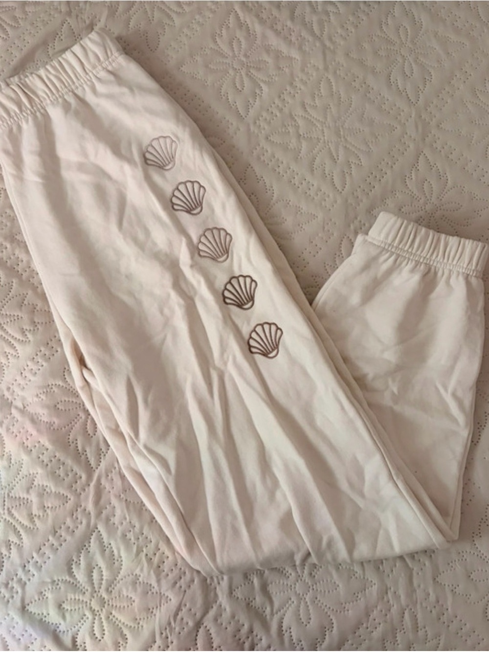 Women’s Shell Sweatpants NEW - Picture 2 of 3